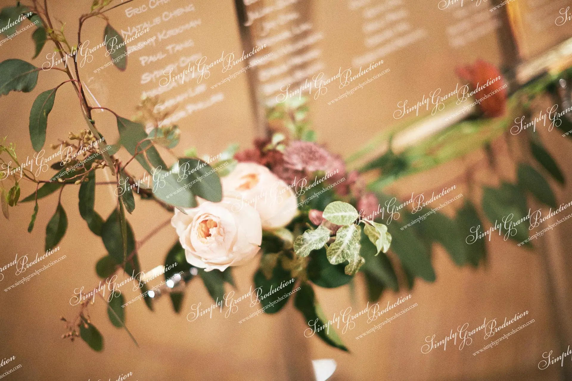 Simply_Grand_Production_Ballroom_wedding_decoration_reception_guest_list_seating_chart_garden_rose_green_leave_1_5_wm