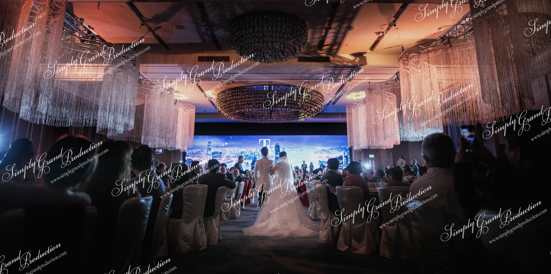 Simply_Grand_Production_Ballroom_march_in_newlywed_Kerry_Hotel_1_14_wm