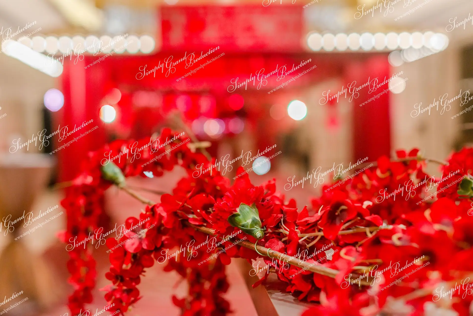 Simply_Grand_Production_Chinese_wedding_decoration_foyer_red_rose_Foshan_1_7