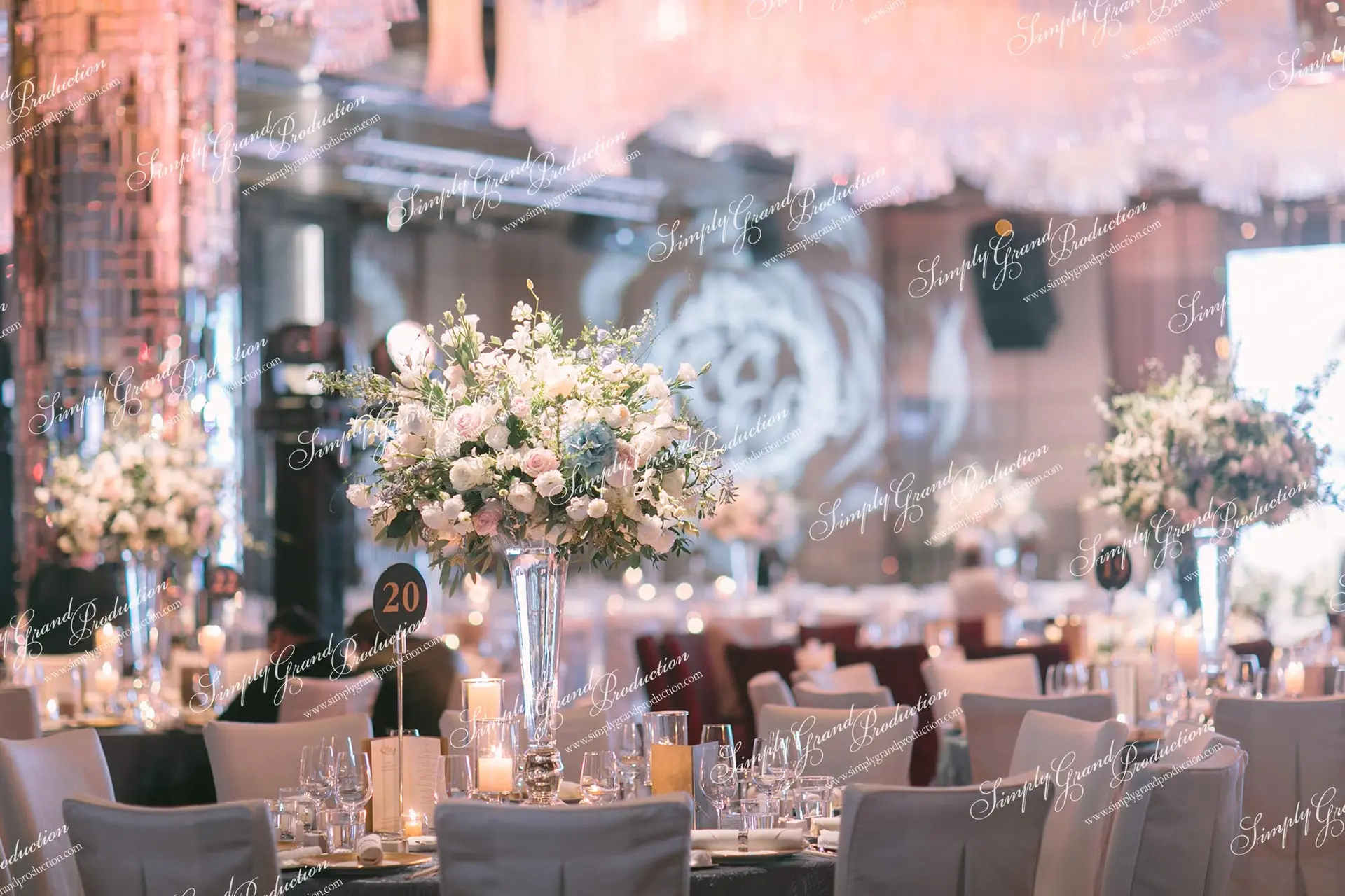 Simply_Grand_Production_dusty_blue_wedding_centerpiece_banquet_ballroom_Ritz_Carlton_1_3