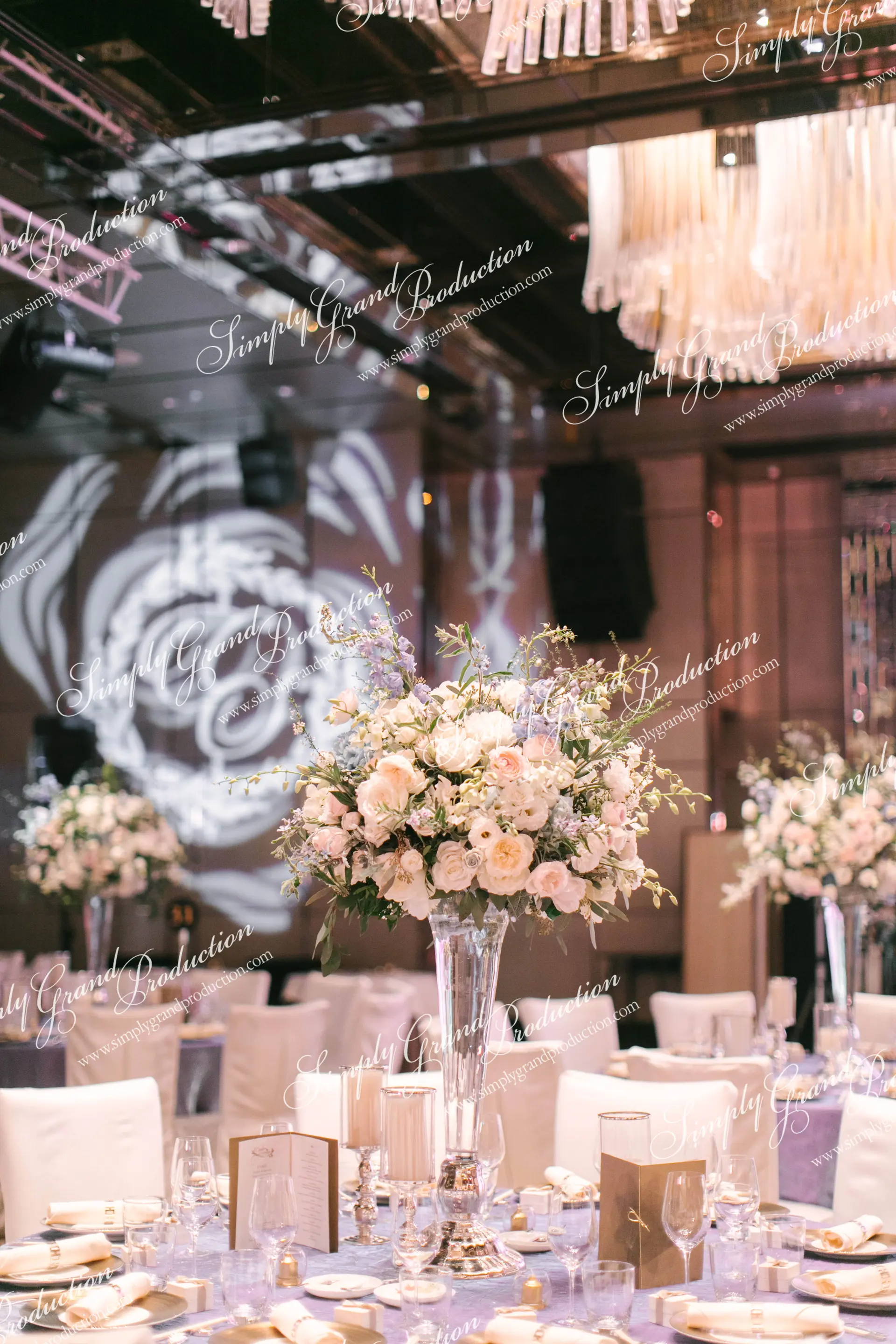Simply_Grand_Production_wedding_deco_centerpiece_ballroom_lighting_Ritz_Carlton_1_15