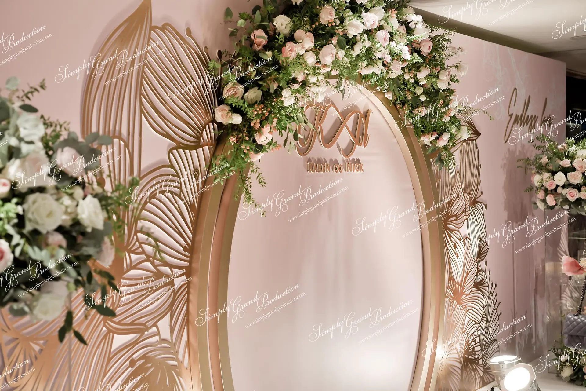 Simply_Grand_Production_wedding_decoration_foyer_blush_InterContinental_1_3