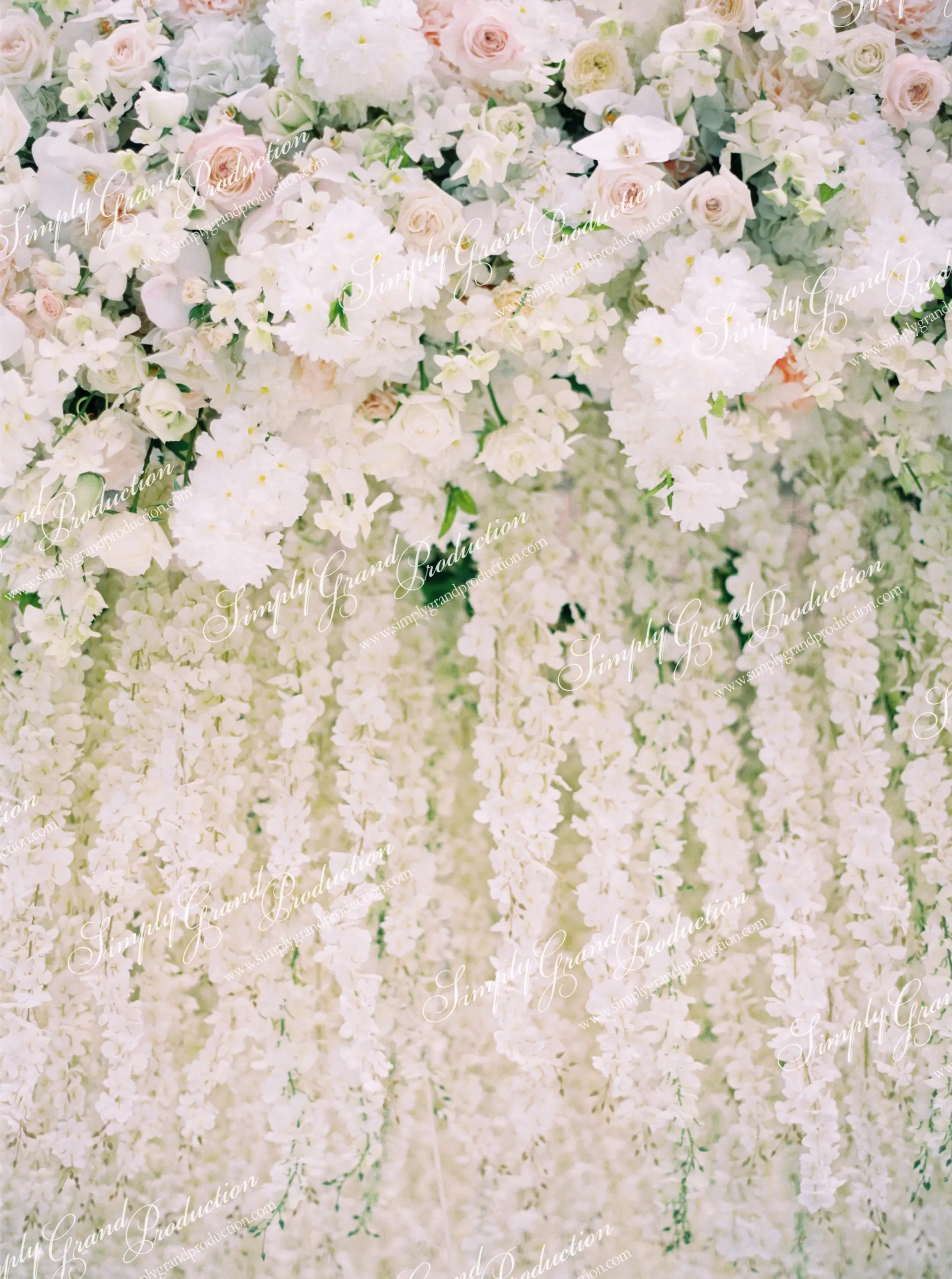 Simply_Grand_Production_Outdoor_wedding_decoration_hanging_flower_Country_Club_1_7.jpg
