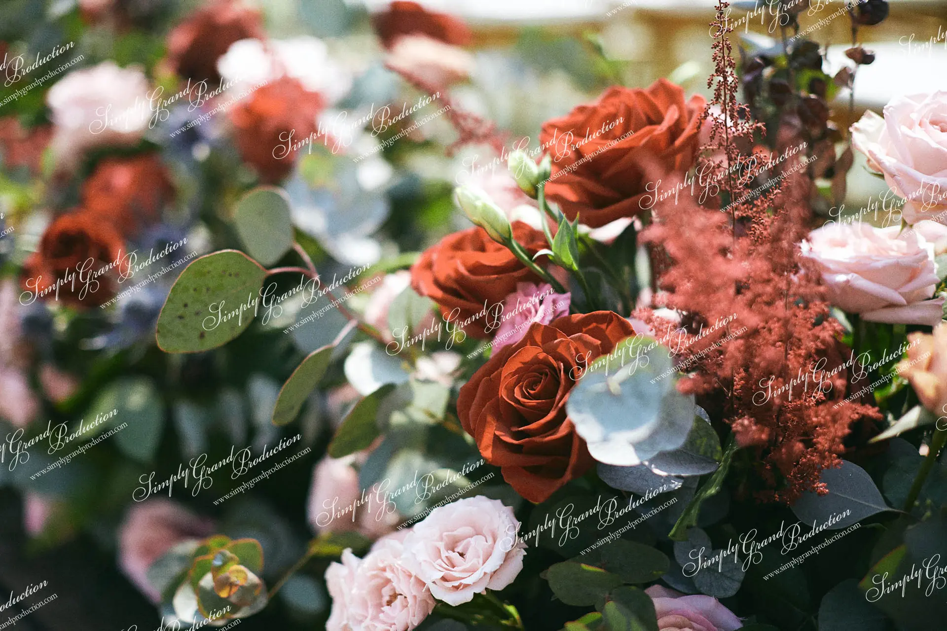 Simply_Grand_Production_Outdoor_wedding_decoration_rose_burgundy_pink_Country_Club_2_4.jpg